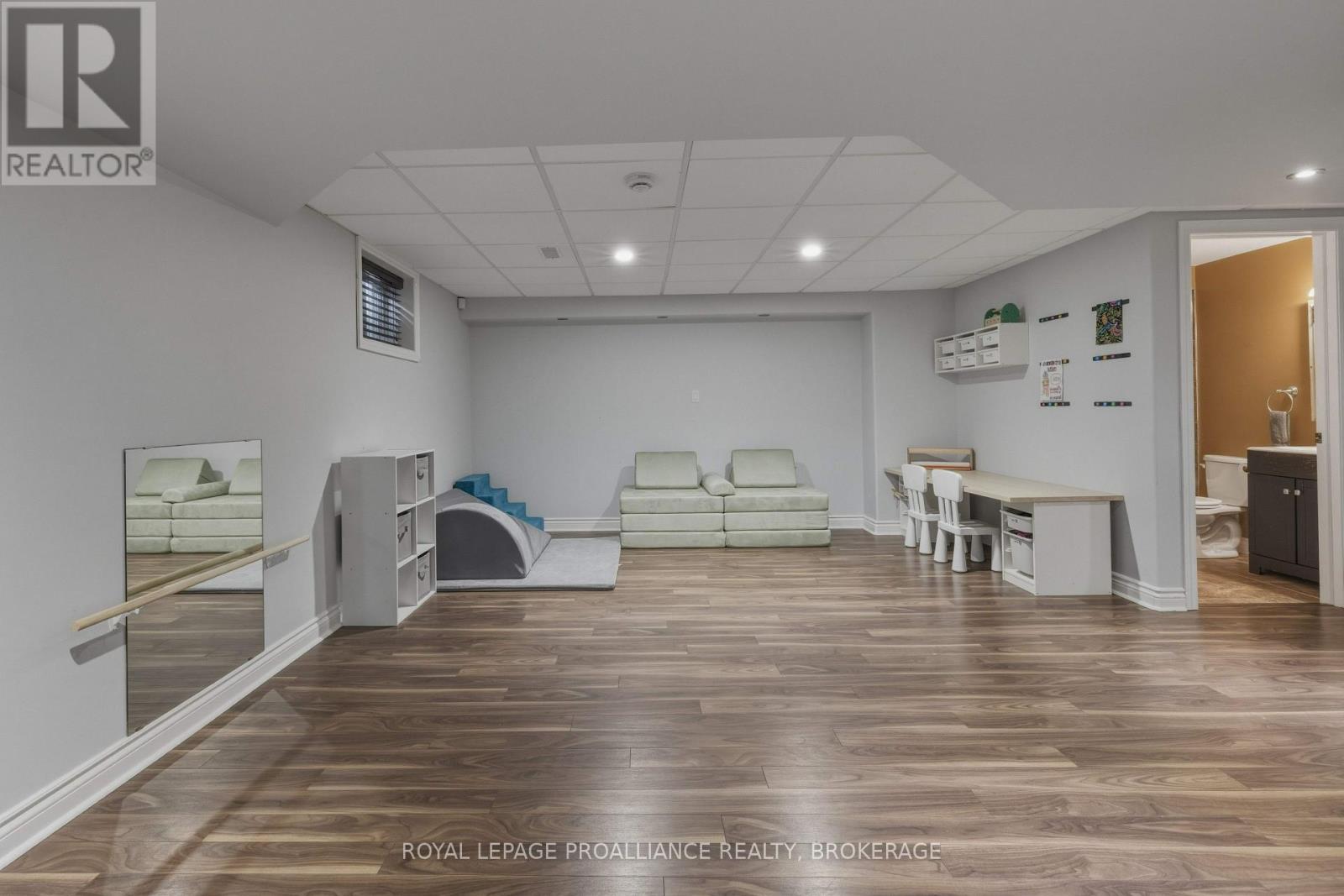 1464 OTTAWA STREET - 24