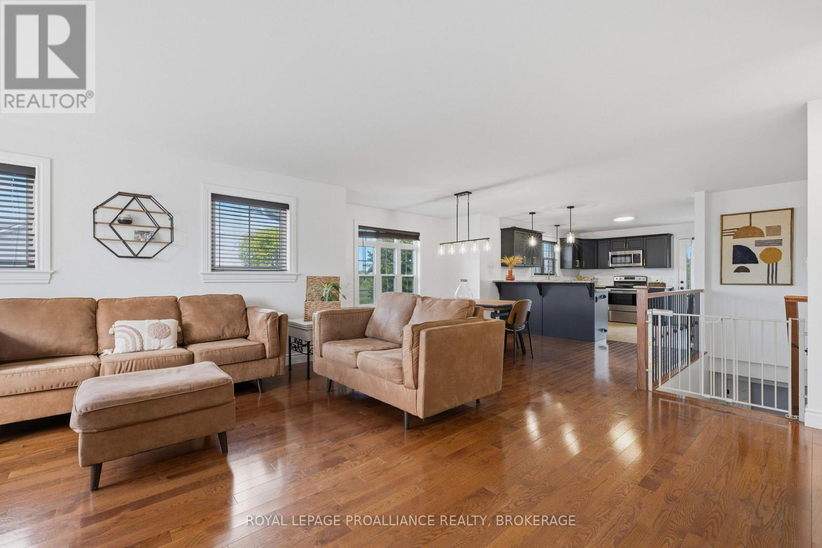 1464 OTTAWA STREET - 5