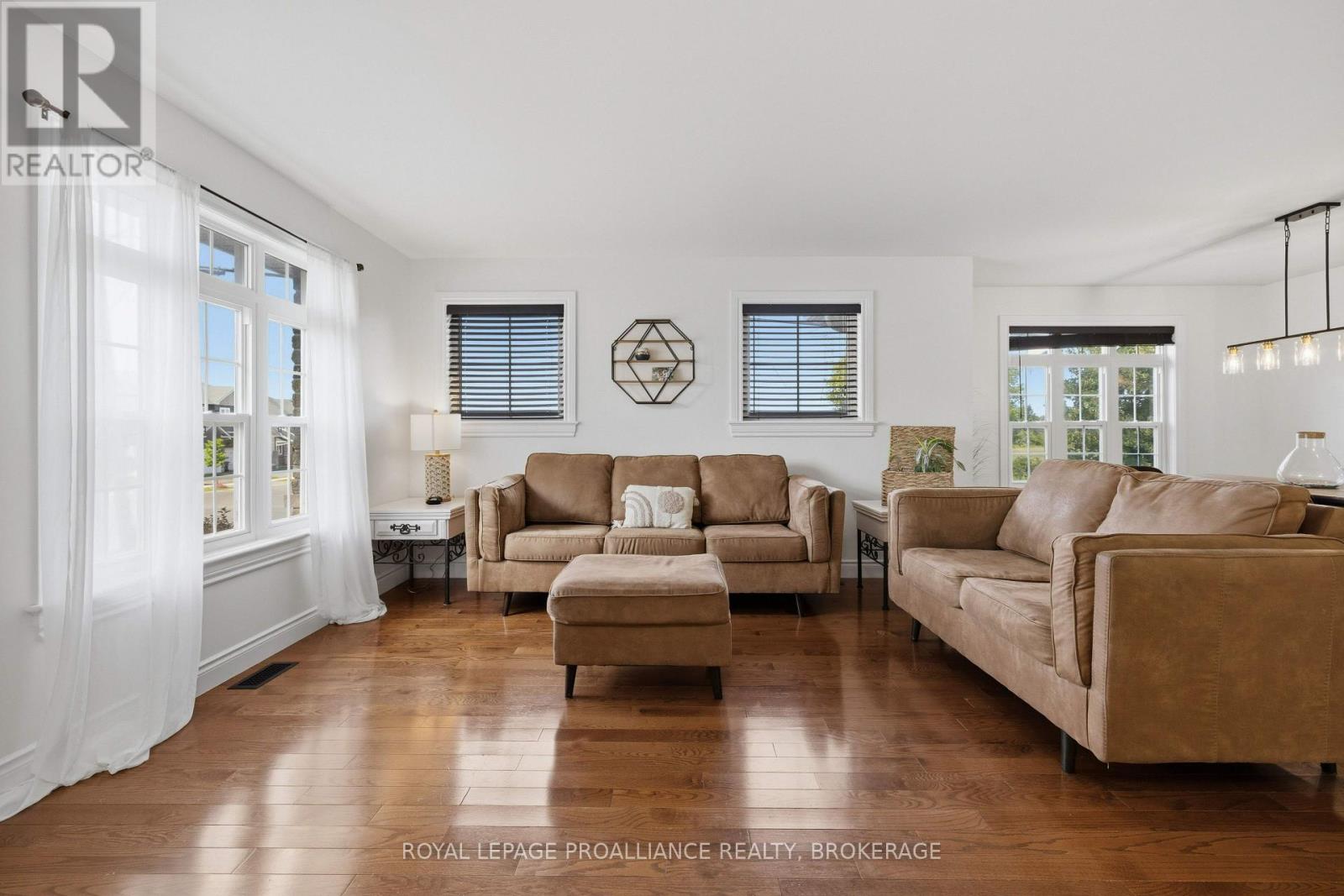 1464 OTTAWA STREET - Image 6