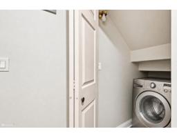6643 127 Street, Surrey, BC V3W1G5 Photo 12