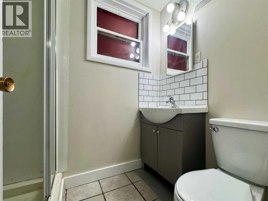 533 23 Street S - Image 27