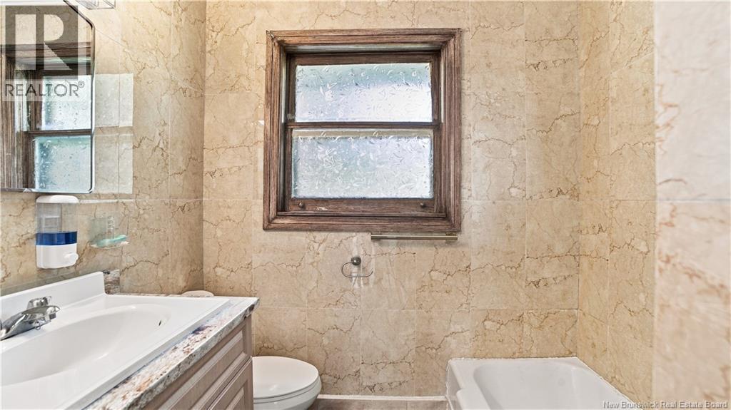 1365 Sandy Point Road - Image 22