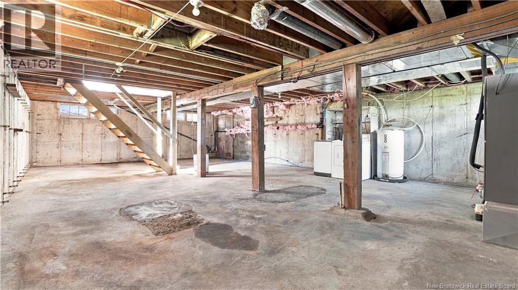 1365 Sandy Point Road - Image 31