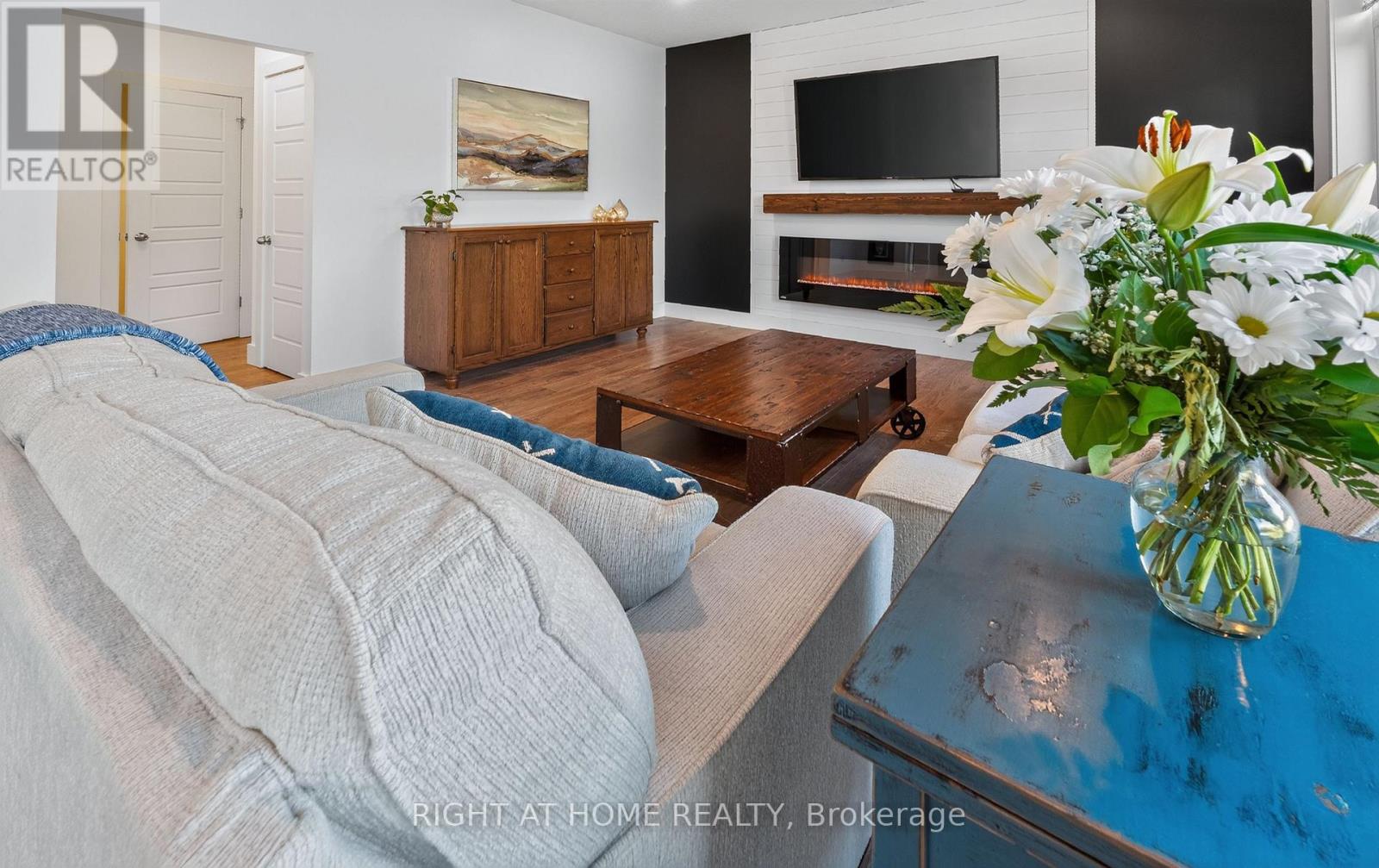 90 SHAW VALLEY DRIVE - 10