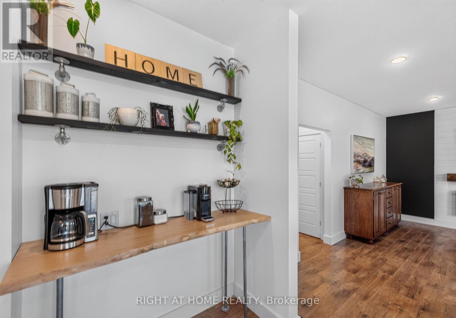 90 SHAW VALLEY DRIVE - Image 17