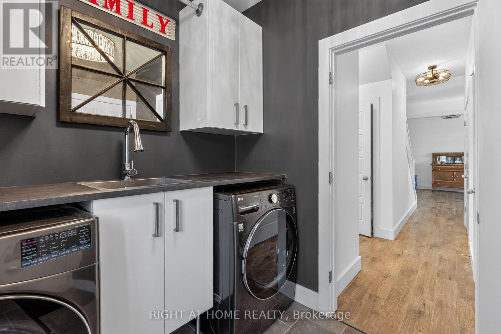 90 SHAW VALLEY DRIVE - 25