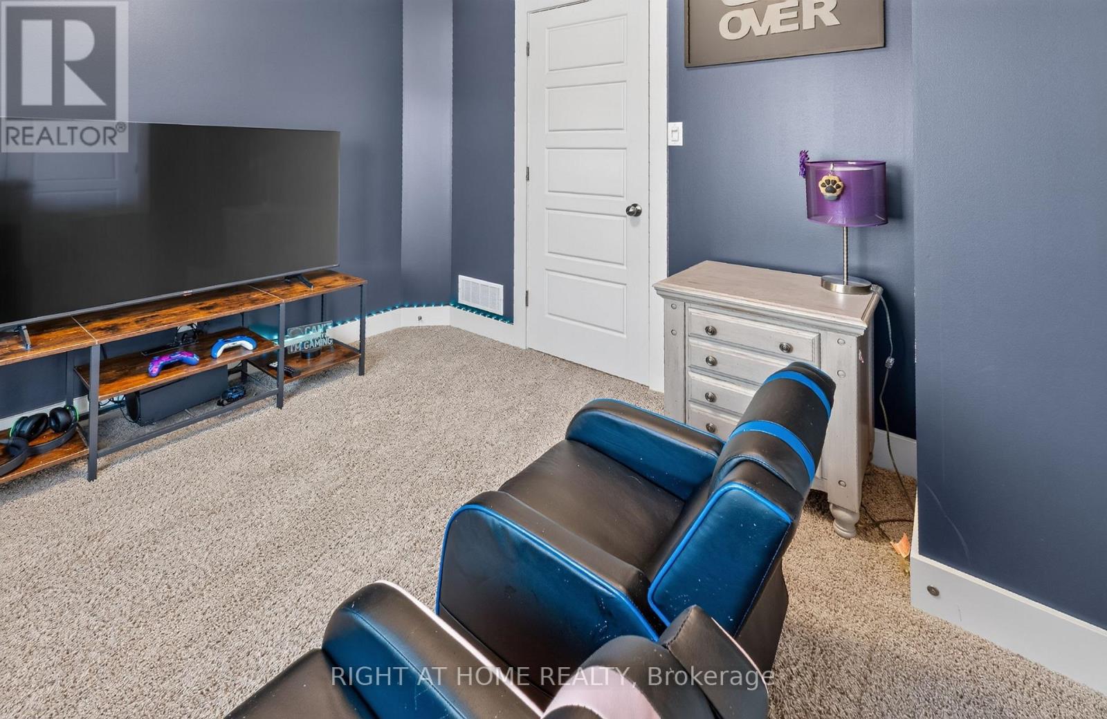 90 SHAW VALLEY DRIVE - Image 34