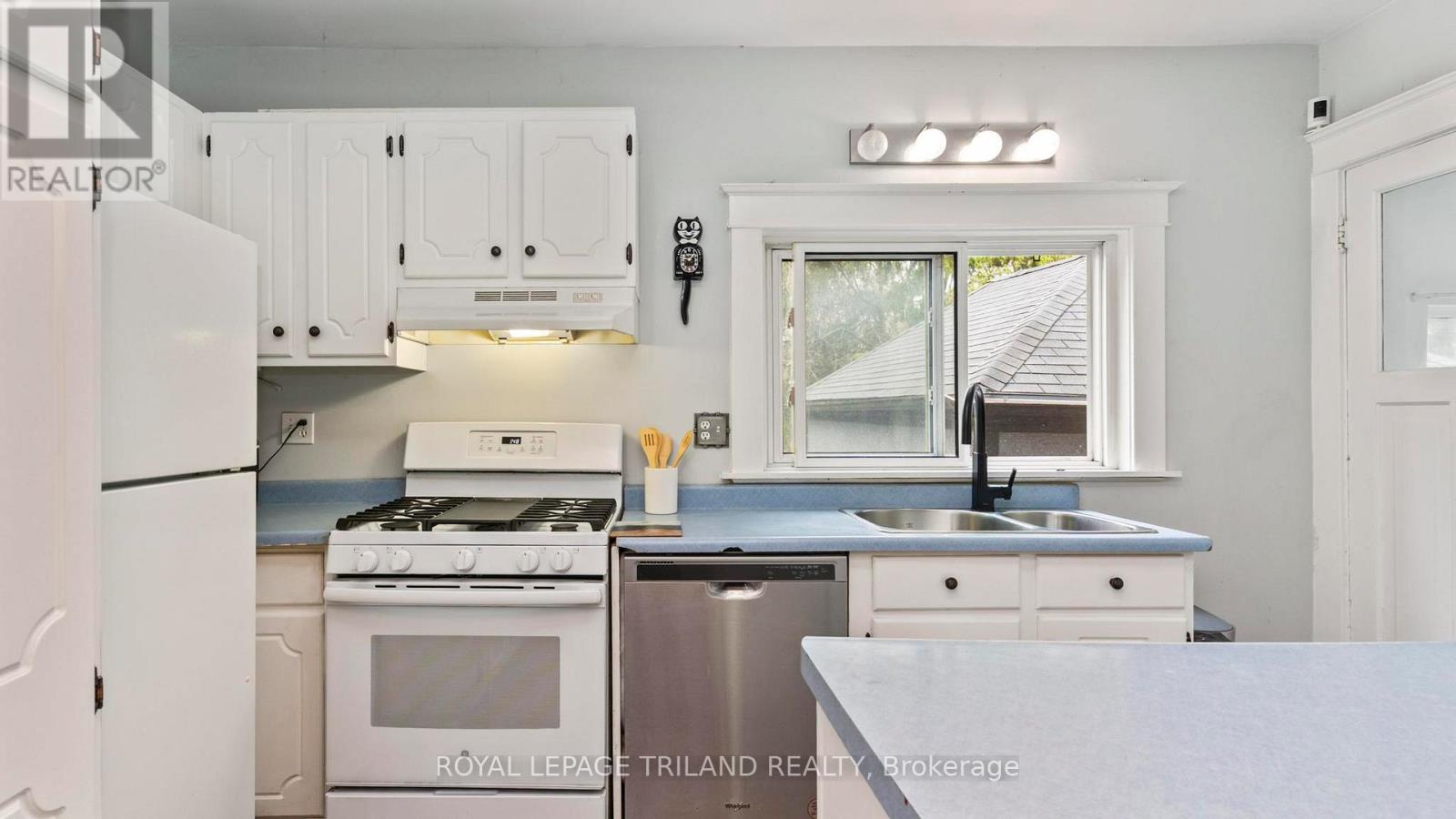 41 GUNN STREET - Image 10
