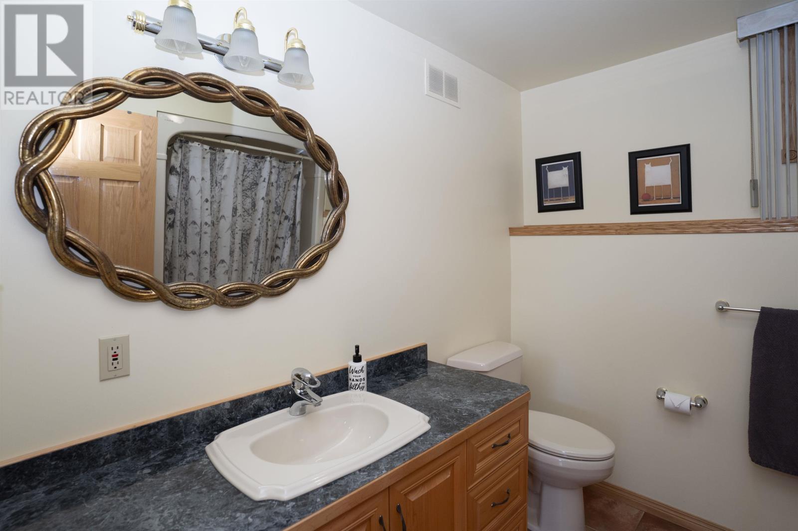 316 FAIRBROOKE CRES - Image 33