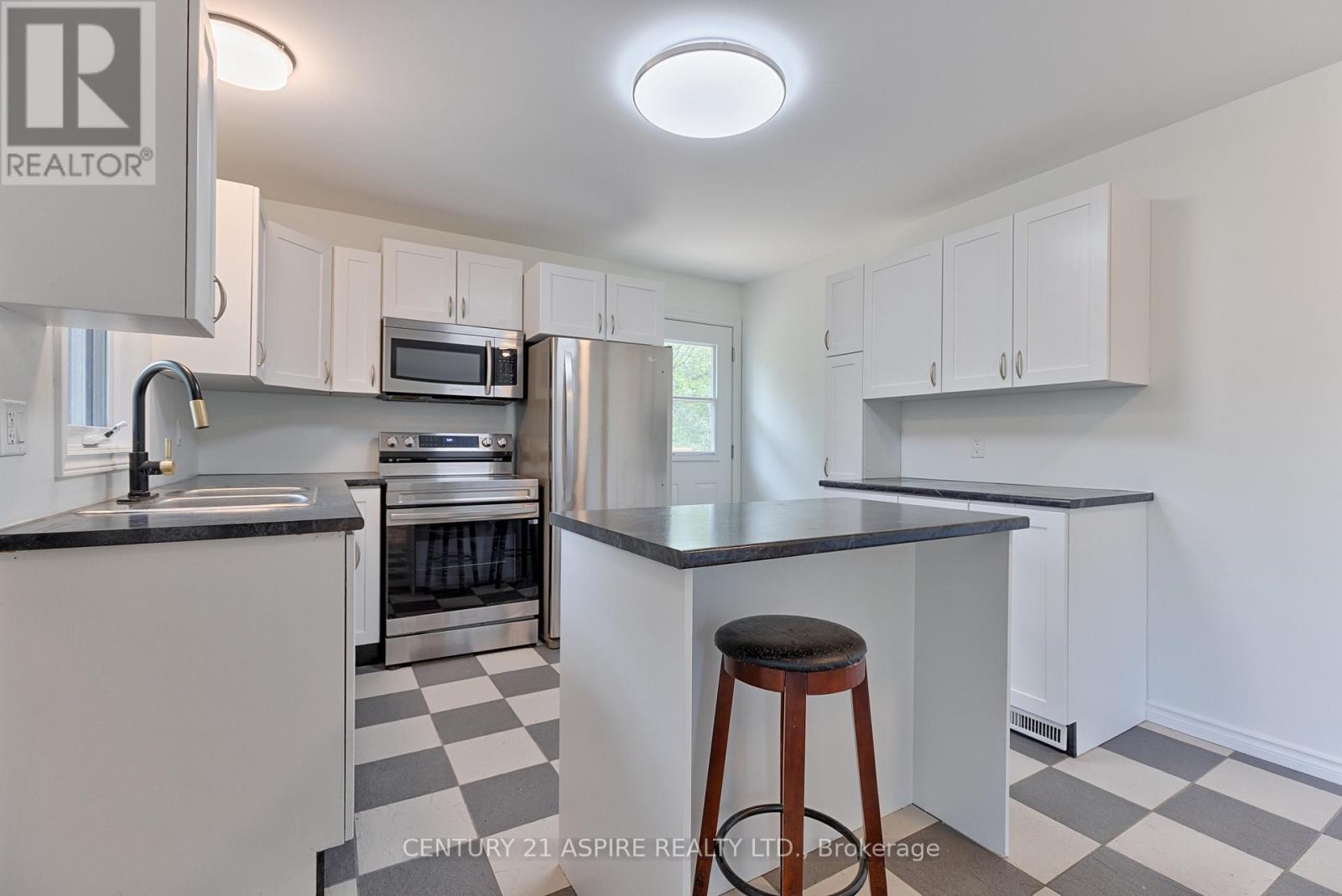 1549 ZION LINE - Image 21