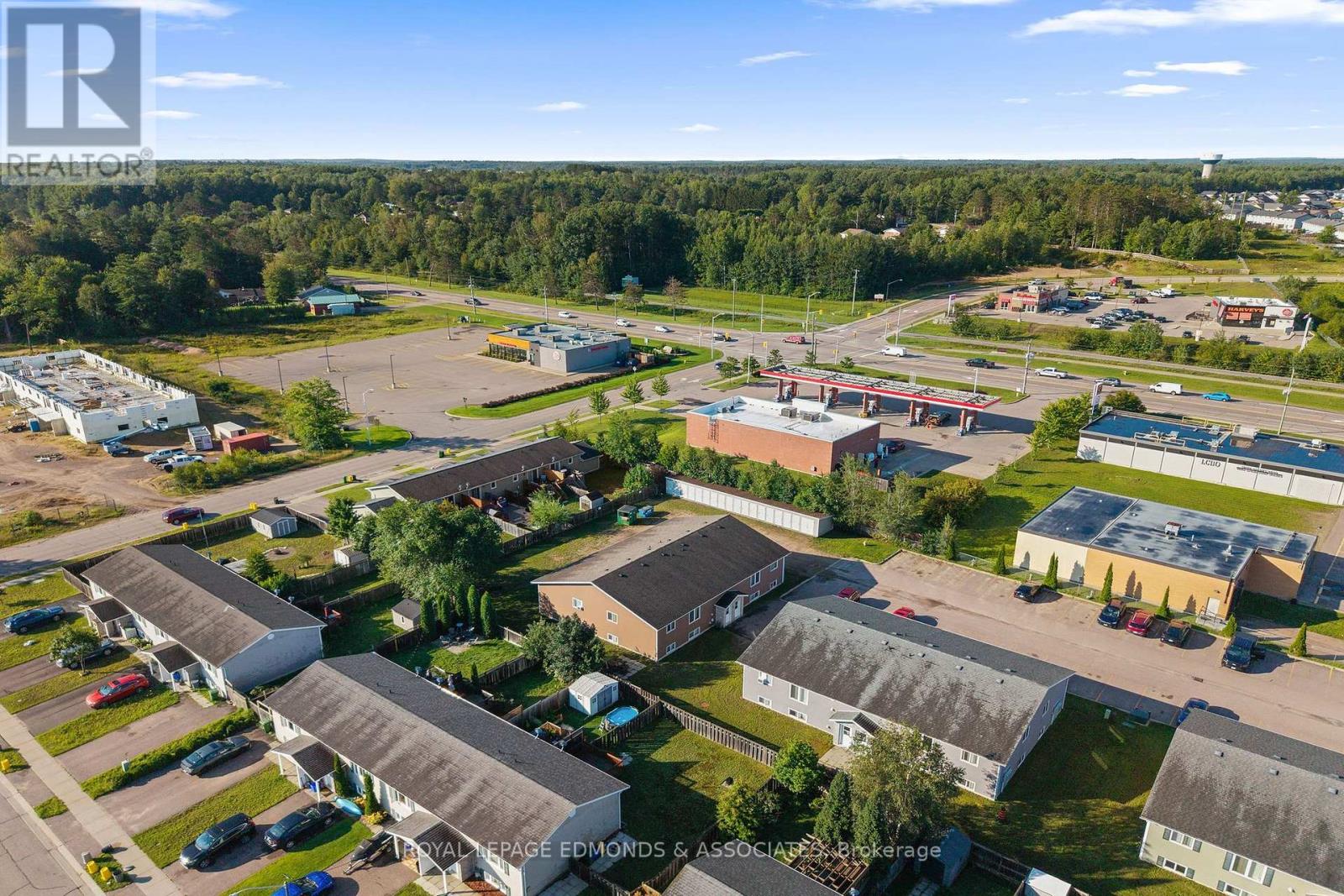 Multi-Family for Sale in Petawawa – 5 RENFREW STREET, Petawawa – MLS# X13688928 - Image 15