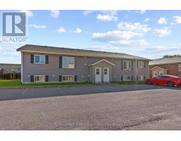5 Renfrew Street, Petawawa, ON K8H0B6 Photo 8