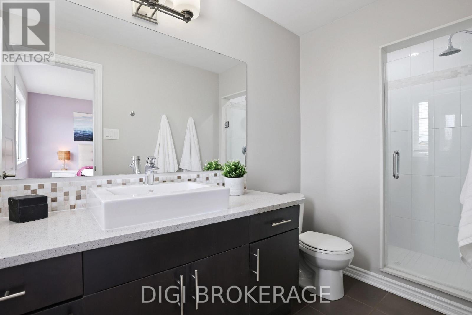 3 Bed, 3 Bath House for Rent in Ottawa – 411 COLDWATER CRESCENT, Ottawa – MLS# X13688764 - Image 28