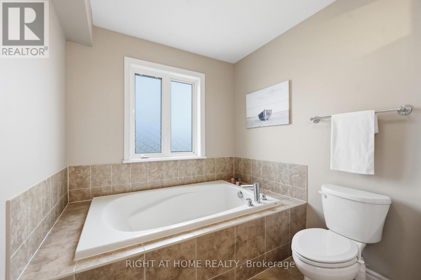 3 Bed, 3 Bath House for Sale in Ottawa – 599 REMNOR AVENUE, Ottawa – MLS# X13688788 - Image 28