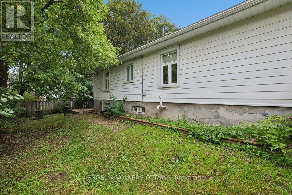 3 Bed, 1 Bath Land for Sale in Ottawa – 650 CHURCHILL AVENUE N, Ottawa – MLS# X13688800 - Image 11