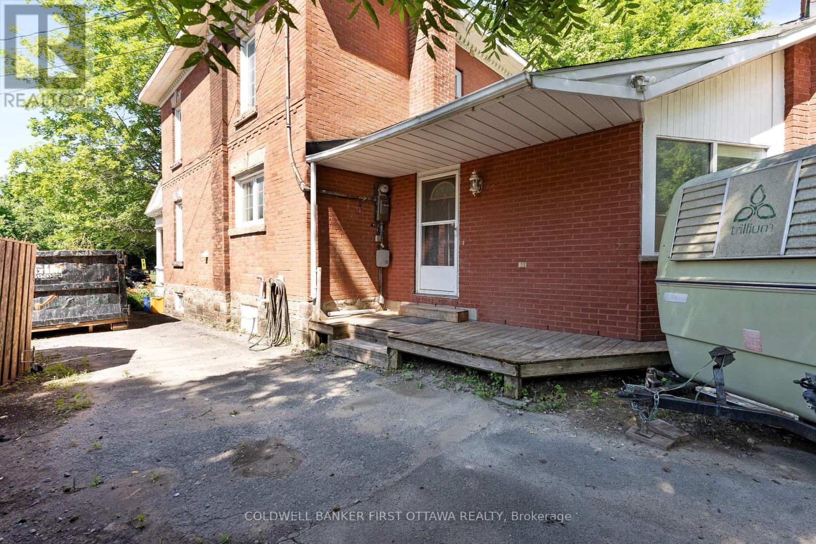 4 Bed, 2 Bath House for Sale in Perth – 69 WILSON STREET W, Perth – MLS# X13688840 - Image 37