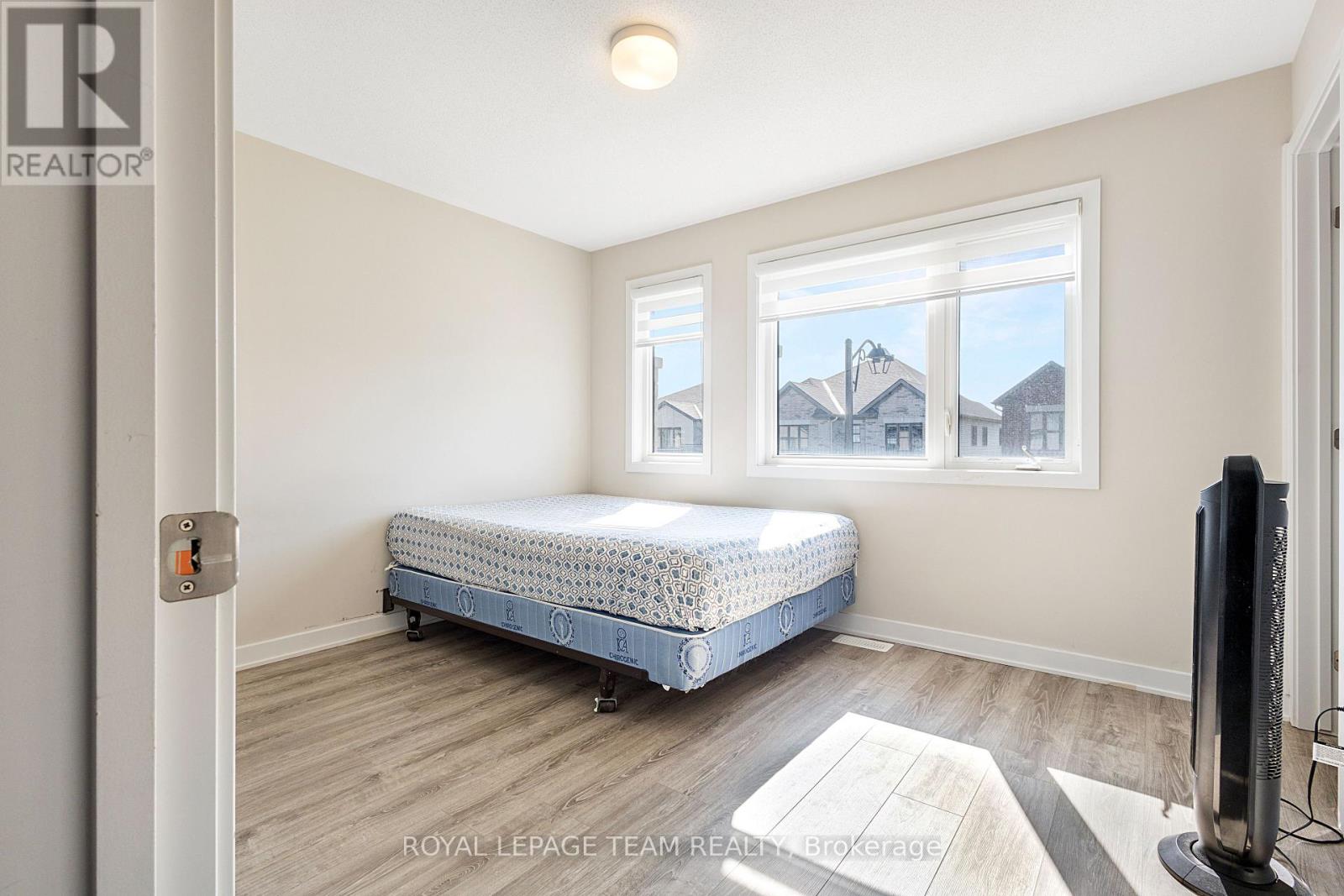 4 Bed, 4 Bath House for Rent in Ottawa – 1007 SHOWMAN STREET, Ottawa – MLS# X13688866 - Image 12