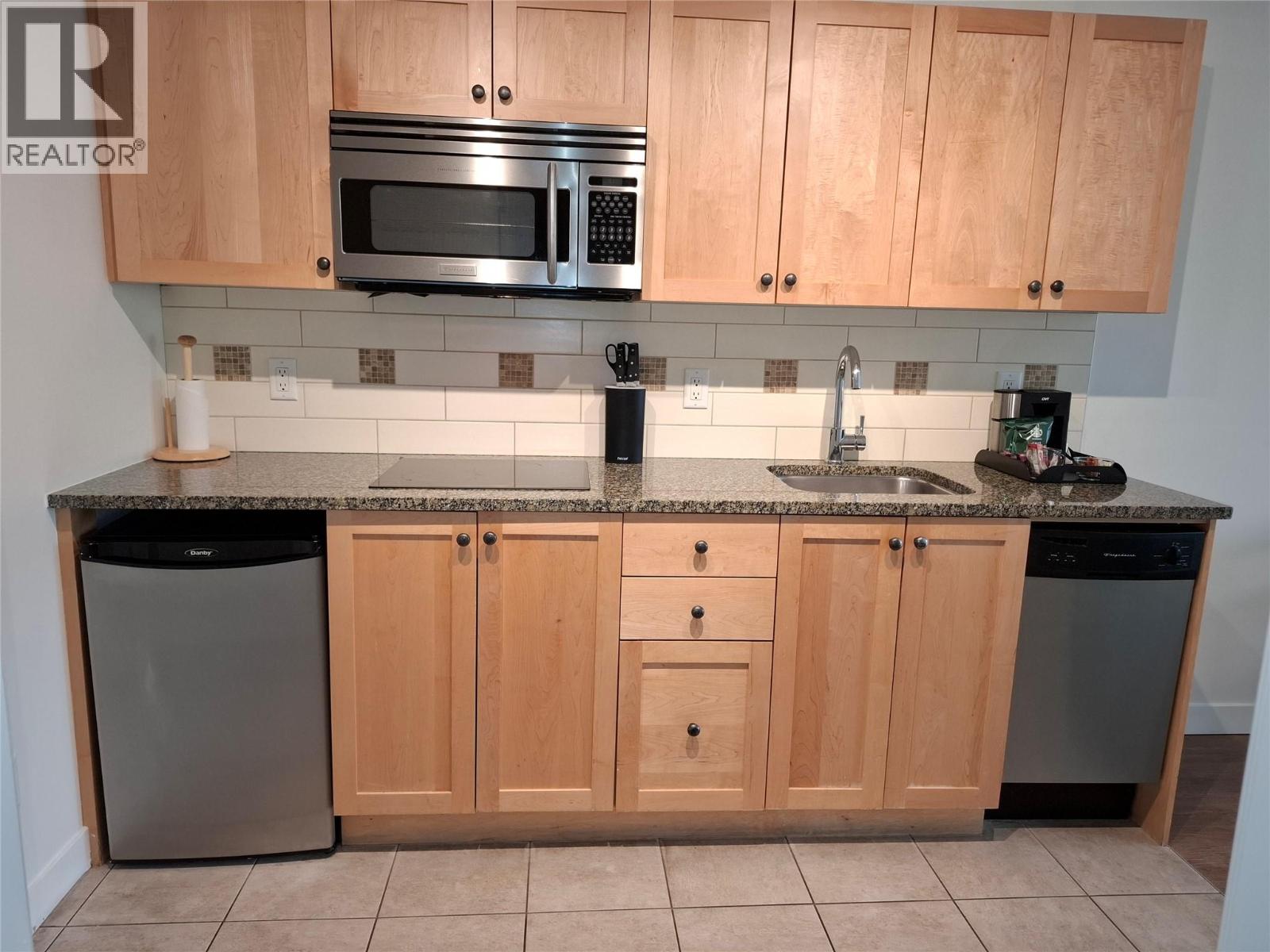 4200 Lakeshore Drive Unit# 338, Osoyoos