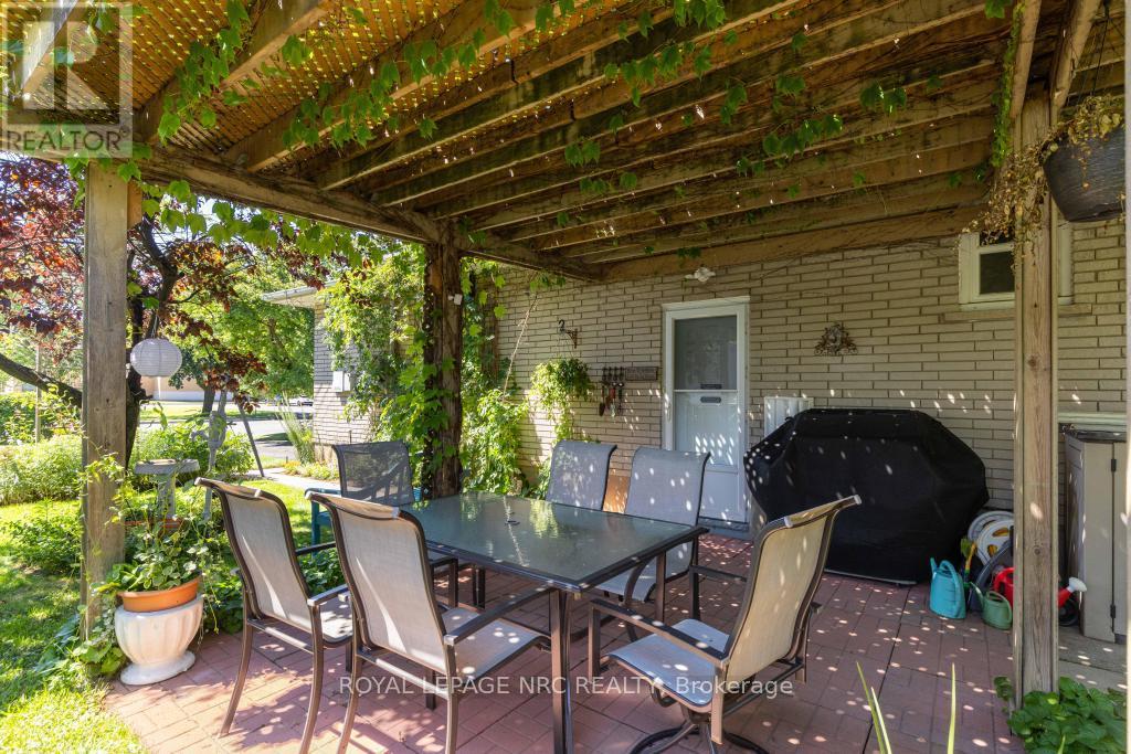 542 LAKE STREET - Image 26