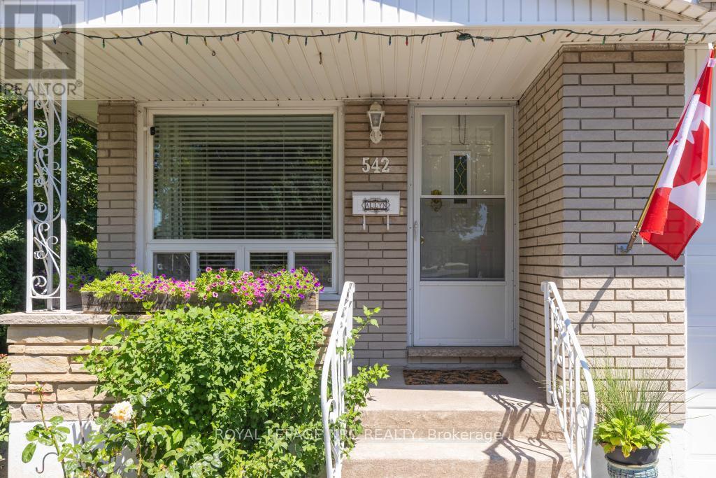542 LAKE STREET - Image 4