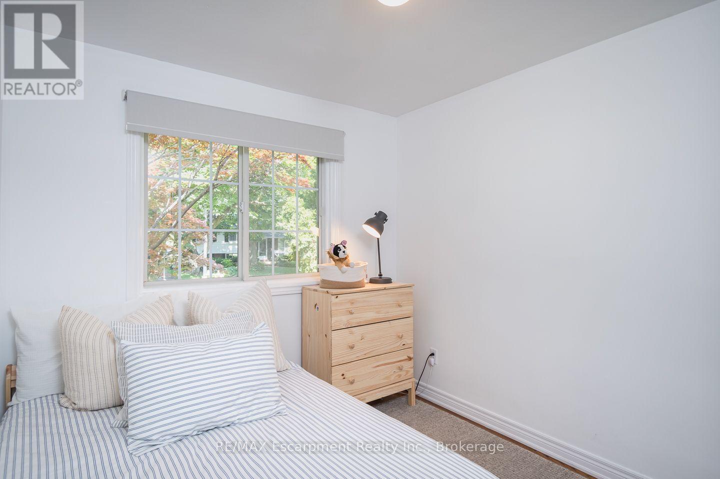 5410 CLIVE CRESCENT - Image 25