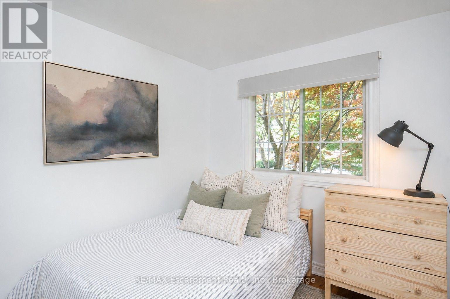 5410 CLIVE CRESCENT - Image 26