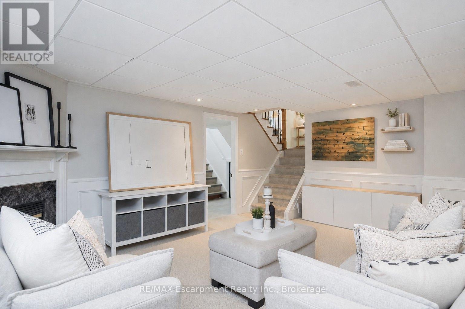 5410 CLIVE CRESCENT - Image 29