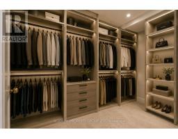 1305 - 1166 Bay Street, Toronto, ON M5S2X8 Photo 26