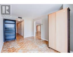 1305 - 1166 Bay Street, Toronto, ON M5S2X8 Photo 13