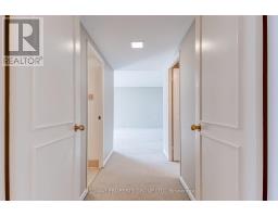 1305 - 1166 Bay Street, Toronto, ON M5S2X8 Photo 15