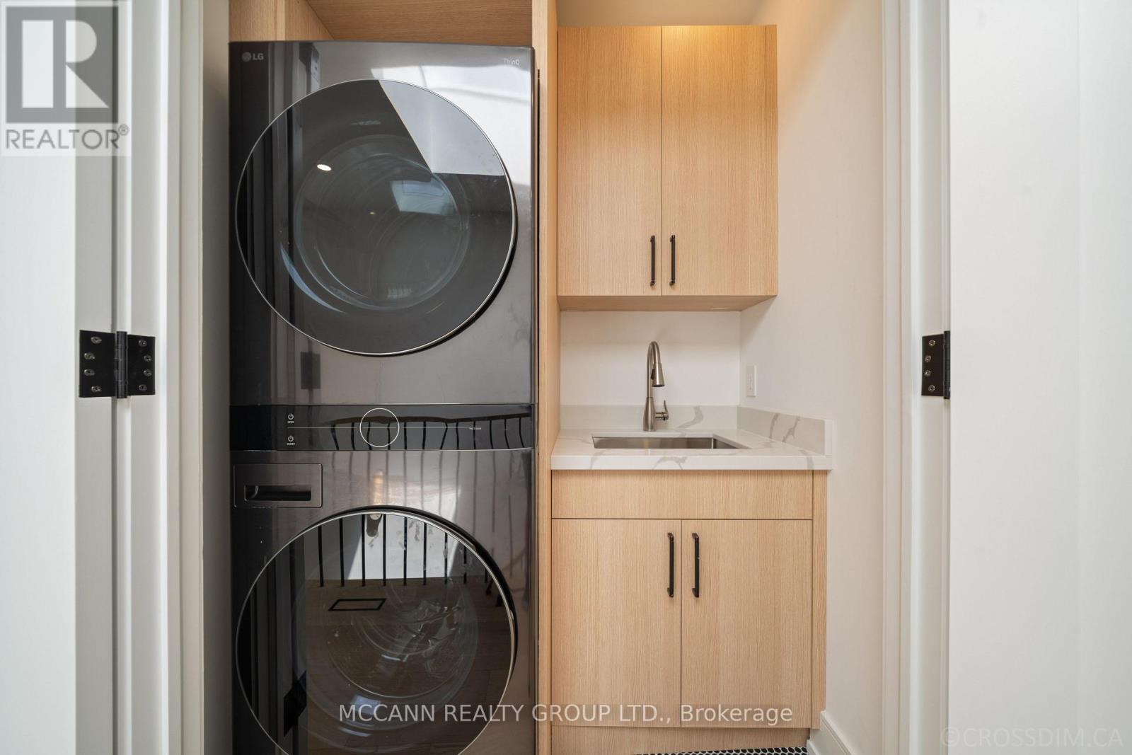 526 WESTMOUNT AVENUE - Image 32