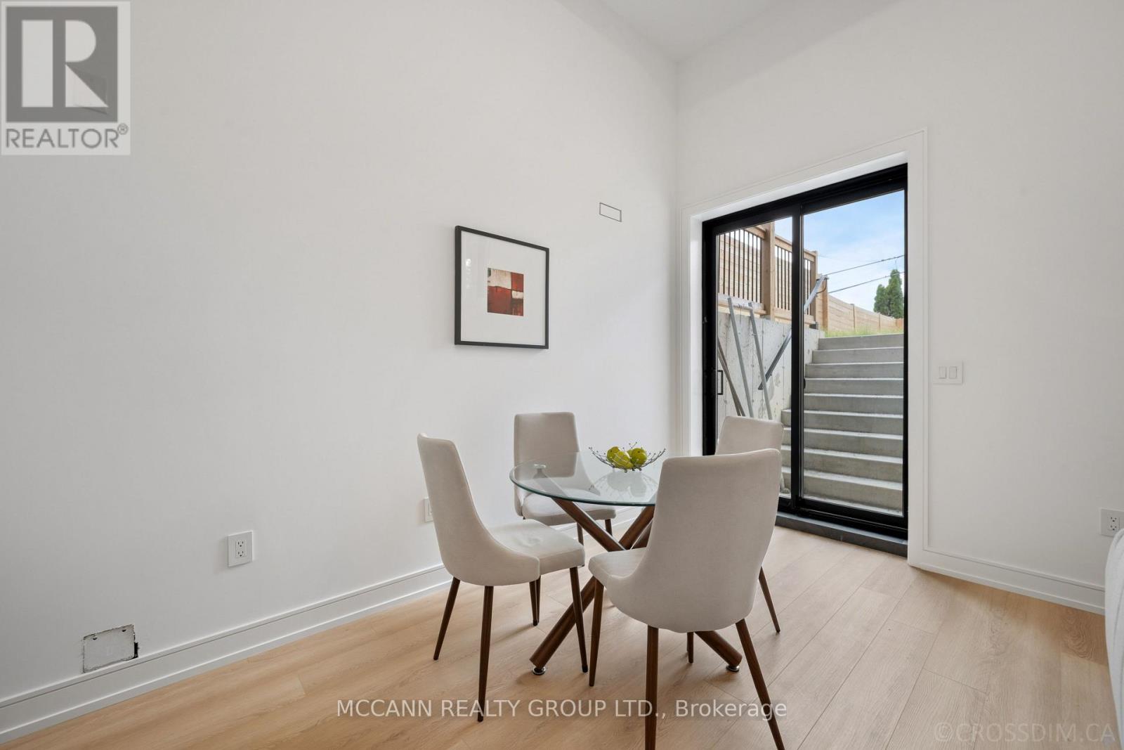 526 WESTMOUNT AVENUE - 41