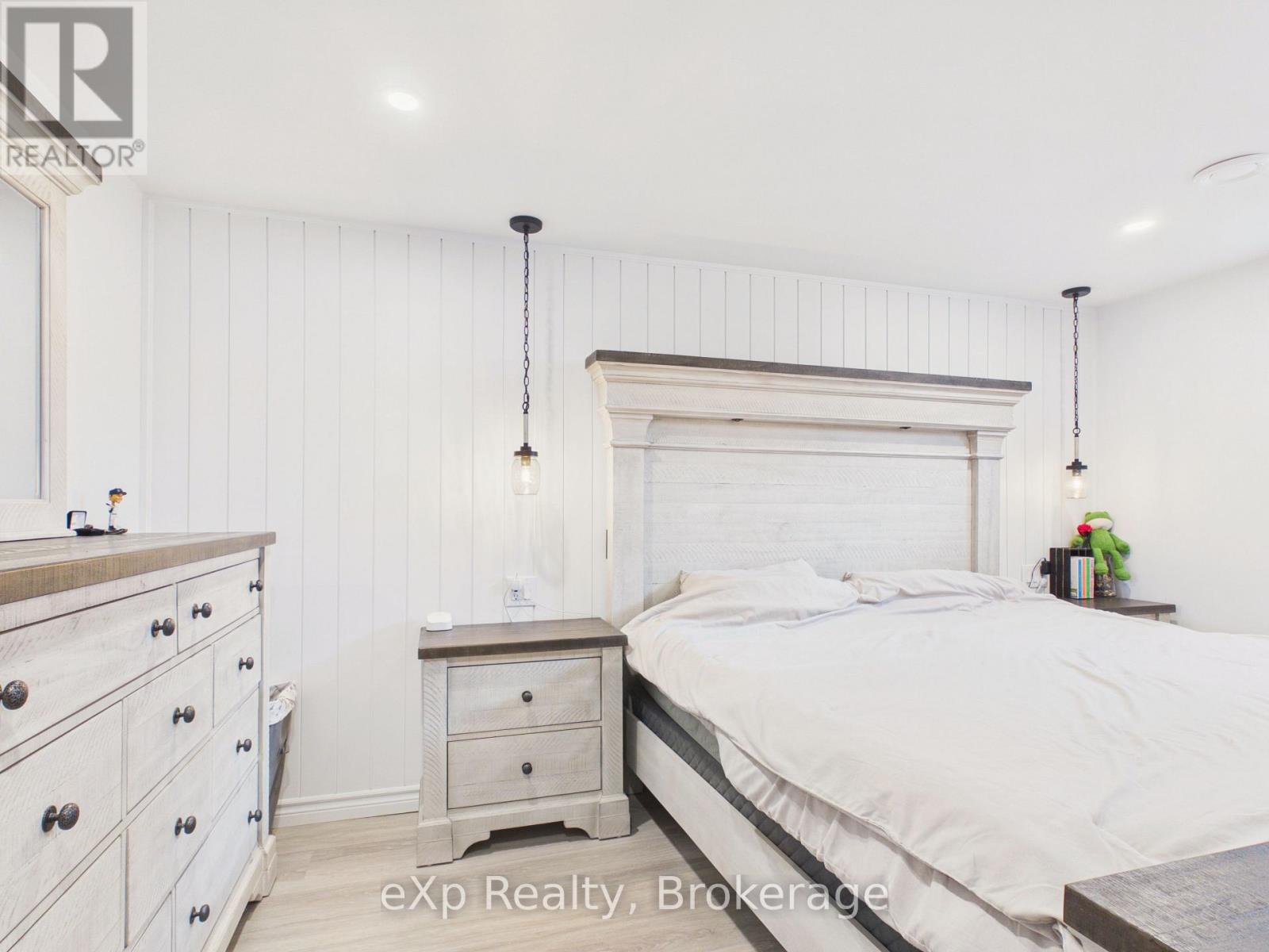 1103 MARIETTA STREET - Image 25