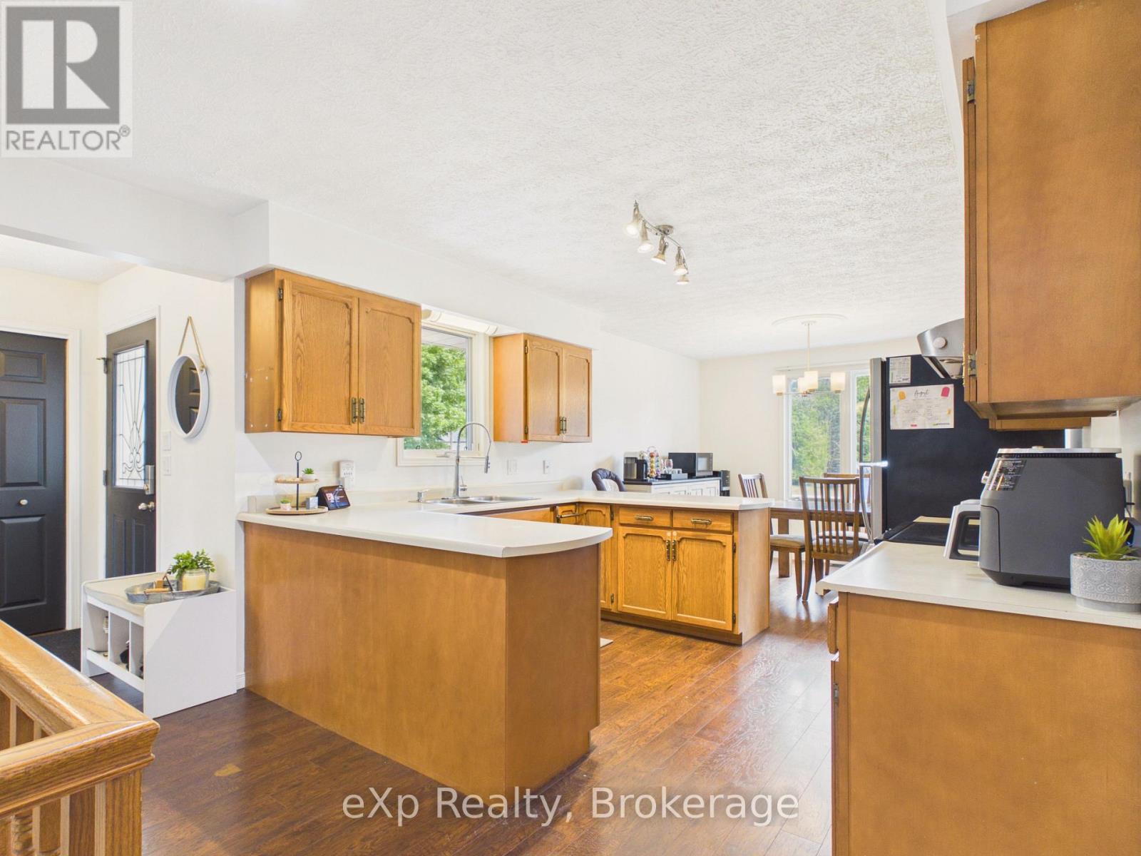 1103 MARIETTA STREET - Image 7