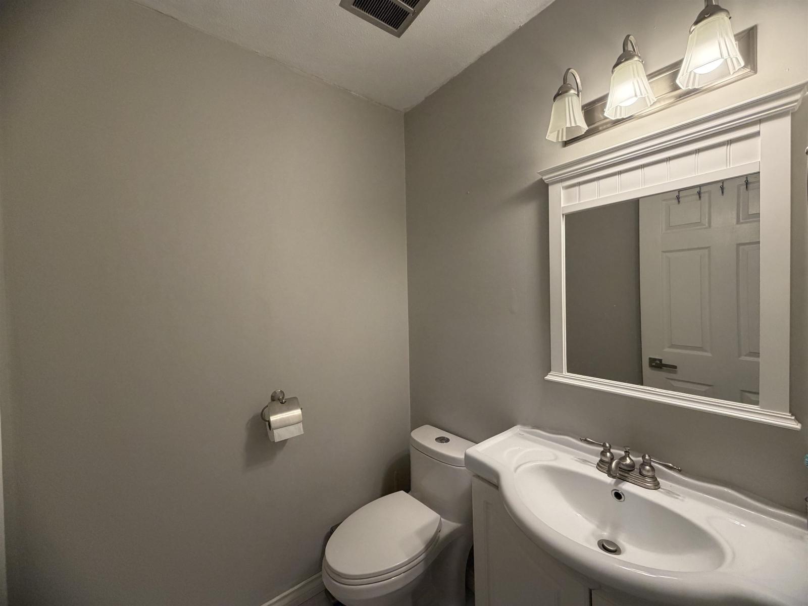 3 Bed, 3 Bath Apartment for Rent in Surrey – 165 7486 138 STREET, Surrey – MLS# R3156916 - Image 32