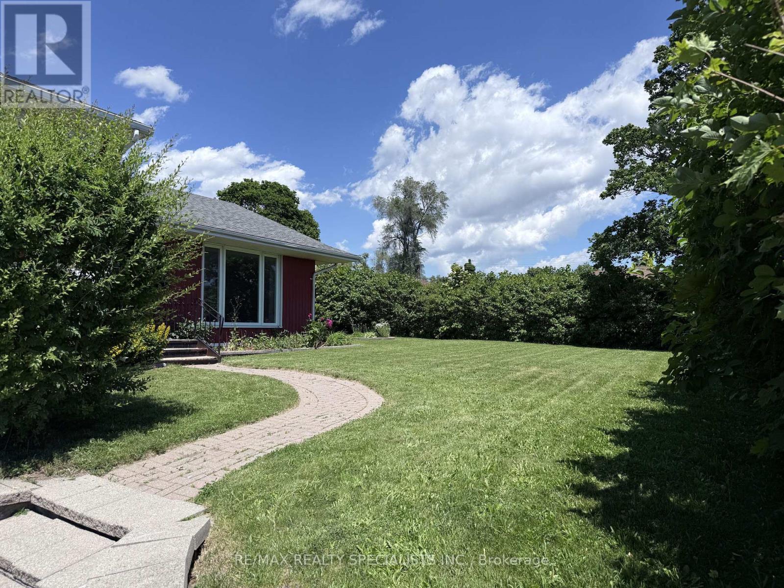 302 KING STREET - 46