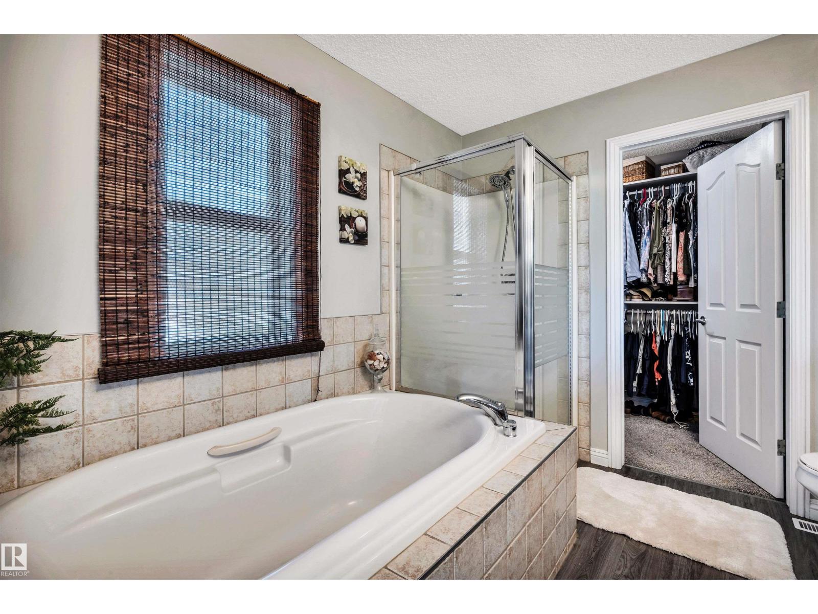 9804 145 AV NW - Image 30