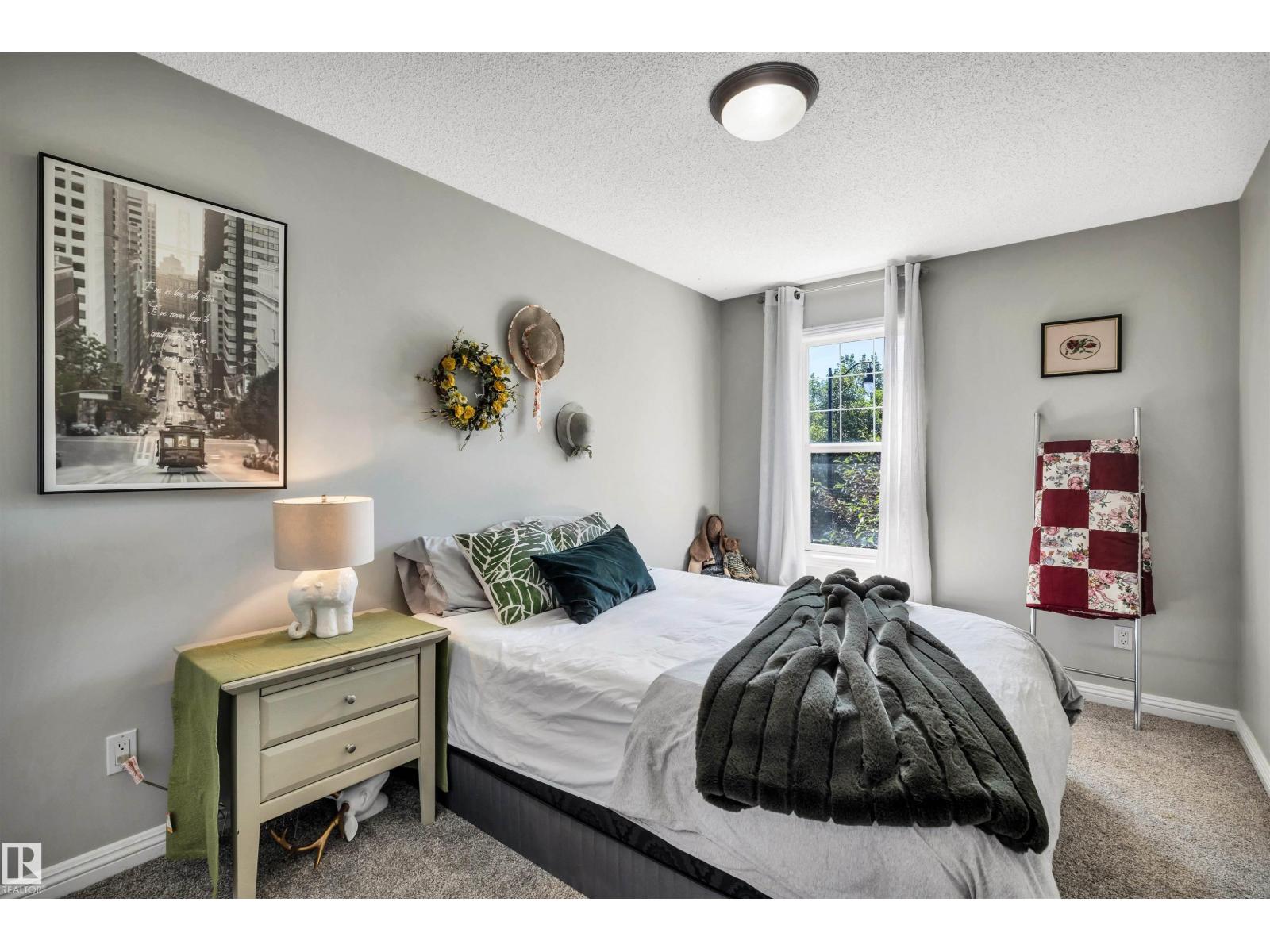 9804 145 AV NW - Image 31