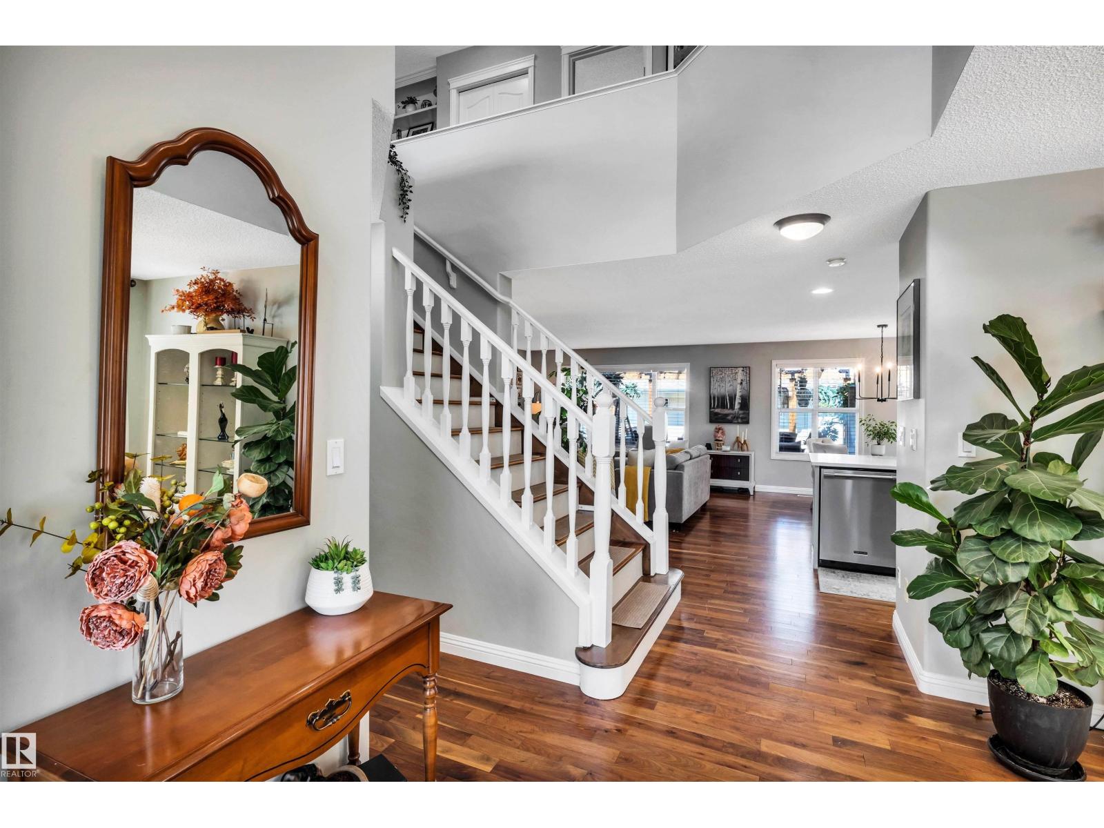 9804 145 AV NW - 4