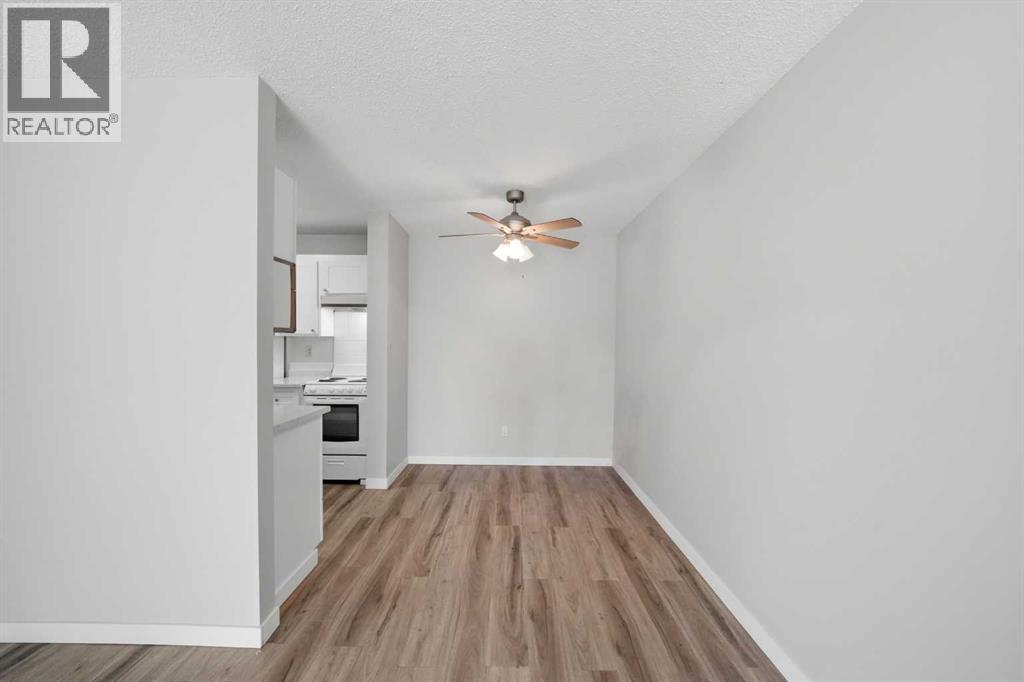 #305 19 Bennett Street - Image 9