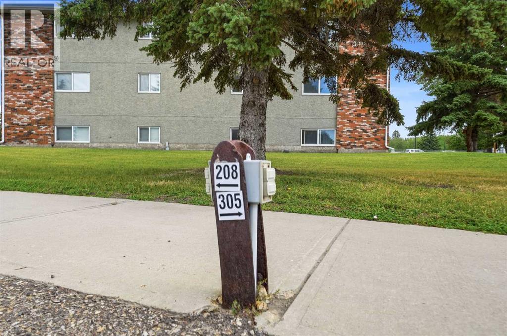 #305 19 Bennett Street - Image 18