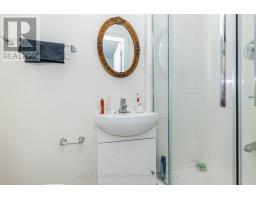 32 Arcola Street, Brampton, ON L6P4N7 Photo 11