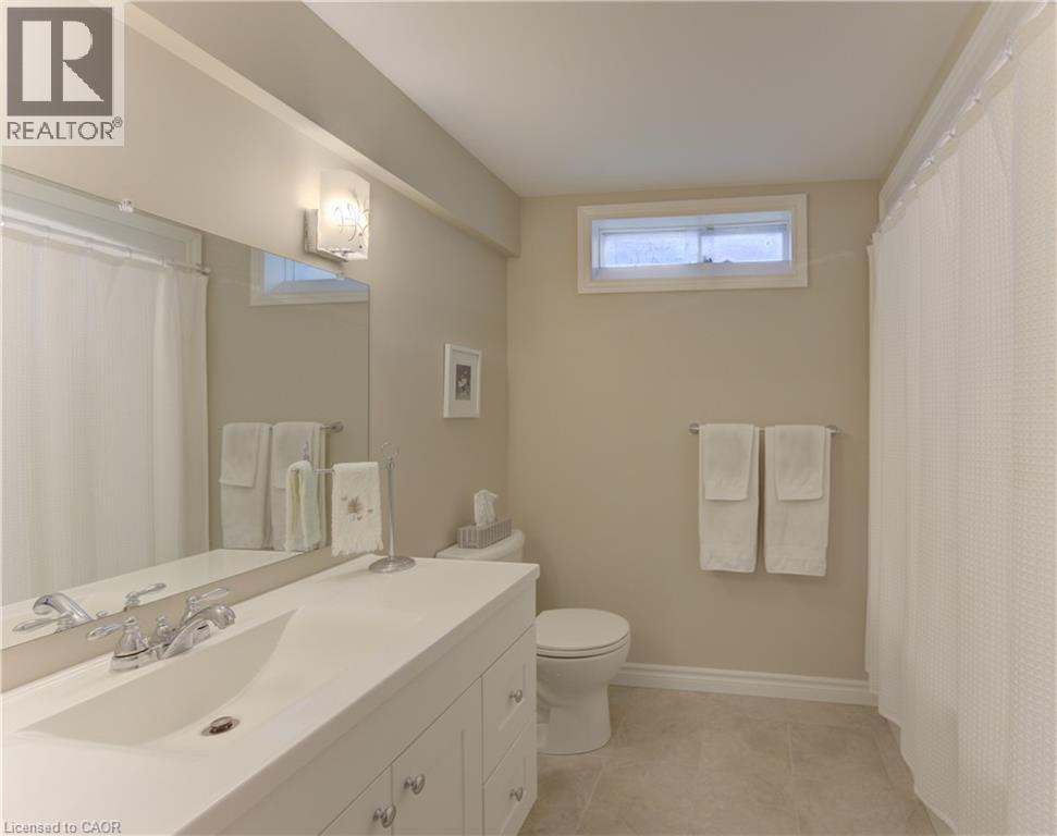466 BELGREEN Way - Image 34