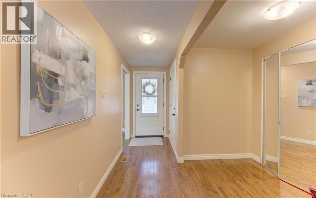 466 BELGREEN Way - Image 4