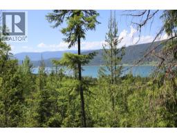 7735 Stewart Road, Fauquier, BC V0G1K0 Photo 33