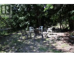 7735 Stewart Road, Fauquier, BC V0G1K0 Photo 40