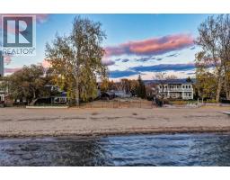 1978 Mcdougall Street, Kelowna, BC V1Y1A3 Photo 32