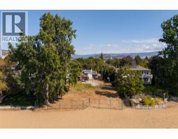 1978 Mcdougall Street, Kelowna, BC V1Y1A3 Photo 22