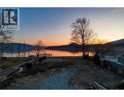 1978 Mcdougall Street, Kelowna, BC V1Y1A3 Photo 70