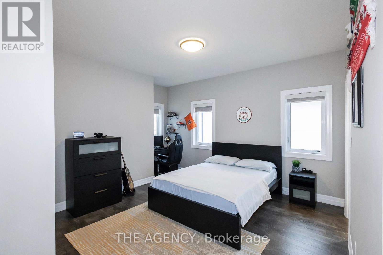 76 GRANDVILLE CIRCLE - Image 32